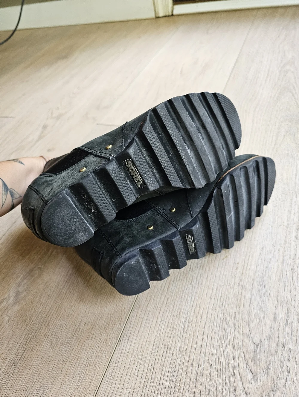 Sorel LEA Wedge Leather Ankle Boots Waterproof Black Women's Size 7.5